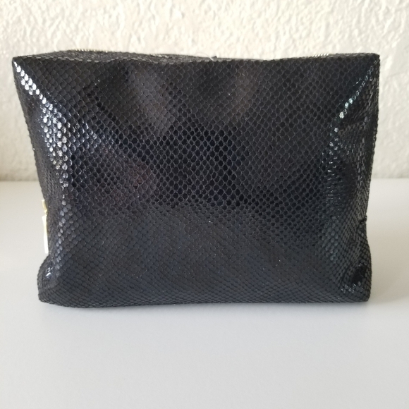 Tarte | Fierce & Feisty Makeup Bag - Picture 2 of 9